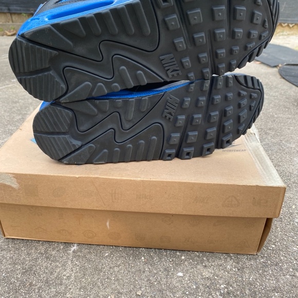 Nike Air Max 90 Varsity Royal - Picture 7 of 9